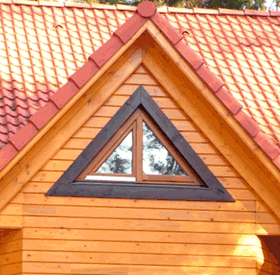 окно треугольной формы